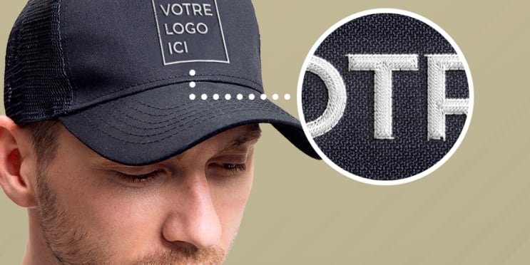 Casquette avec un design brodé personnalisé