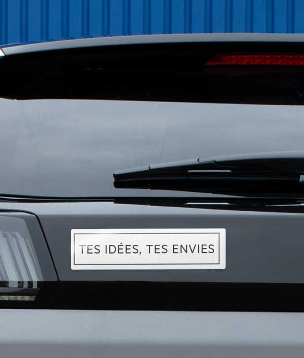 Sticker pare-chocs