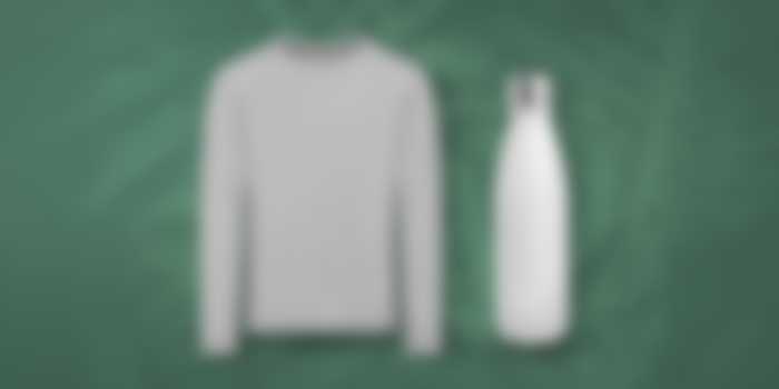 Kids' long-sleeve T-Shirt and water bottle