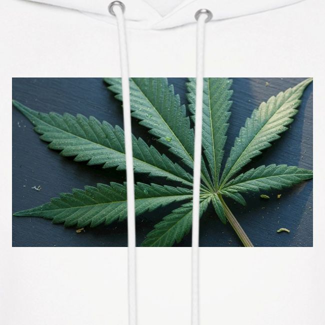 ***CANNABIS LEAF TEE***