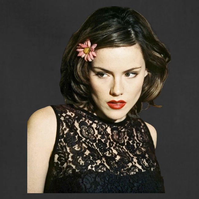 Kathleen Robertson Exclusive BH 90210 Show T-Shirt