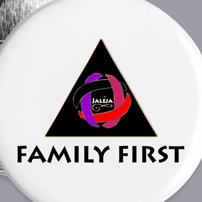 JALEJA FAMILY FIRST (BLACK PRINT)
