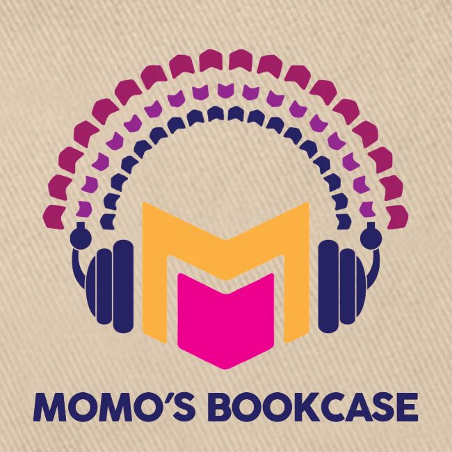 Momo's Bookcase Logo
