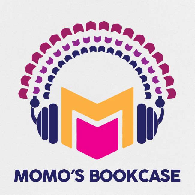 Momo's Bookcase Logo