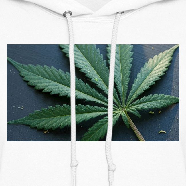 ***CANNABIS LEAF TEE***