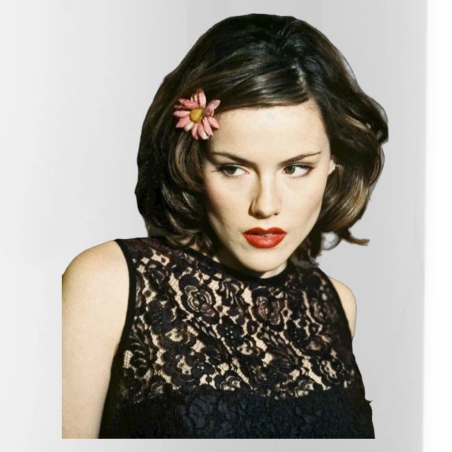 Kathleen Robertson Exclusive BH 90210 Show T-Shirt