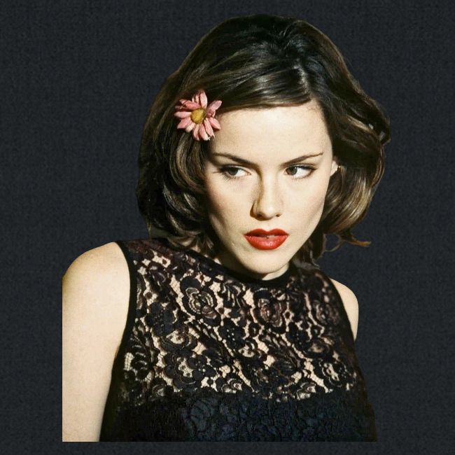 Kathleen Robertson Exclusive BH 90210 Show T-Shirt