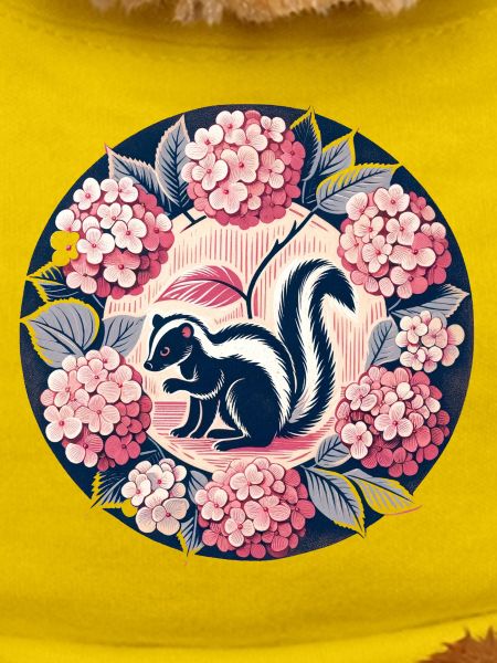 Hydrangea Circle Skunk Motif