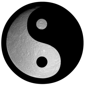yin yang moon