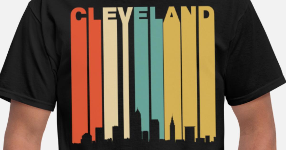 Retro 1970/'s Style Cleveland Ohio Cityscape Downtown Skyline T-Shirt