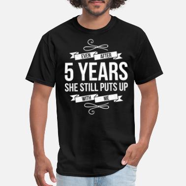 5 Year Anniversary Cute 5 Year Wedding Anniversary Gift For Him - Men&#39;s T-Shirt