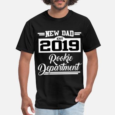 New Dad new dad 2019 2.png - Men&#39;s T-Shirt