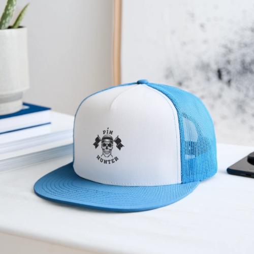 PIN HUNTER - Pro Golf Gift Tee - Skull & Flag - Trucker Hat