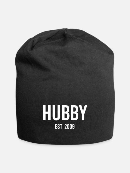 Hubby Est 2009 - Jersey Beanie - black - Front