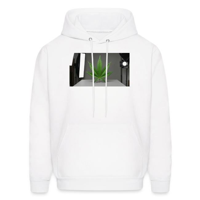 ***CANNABIS LEAF TEE***