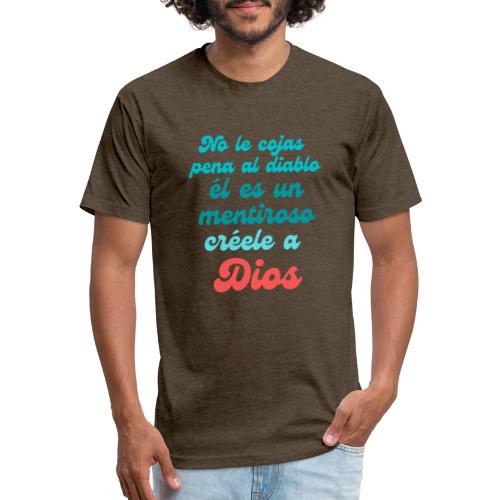 NO LE COJAS PENA AL DIABLO - Men’s Fitted Poly/Cotton T-Shirt