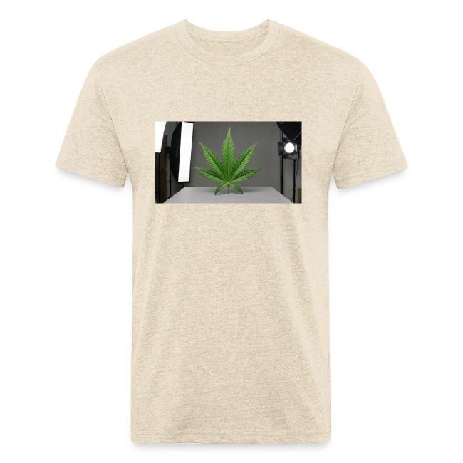 ***CANNABIS LEAF TEE***