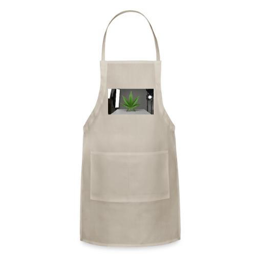 ***CANNABIS LEAF TEE*** - Adjustable Apron