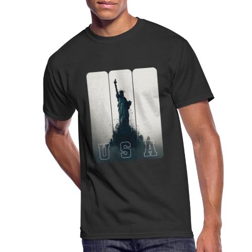 USA: Liberty Rising Over Manhattan - Men's 50/50 T-Shirt