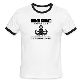 Mod2 Bomb Squad Master Eod retro - Men's Ringer T-Shirt - white/black - Front - Jackson (183cm)