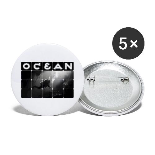 Ocean: Monochrome descent of a scuba diver - Buttons large 2.2'' (5-pack)