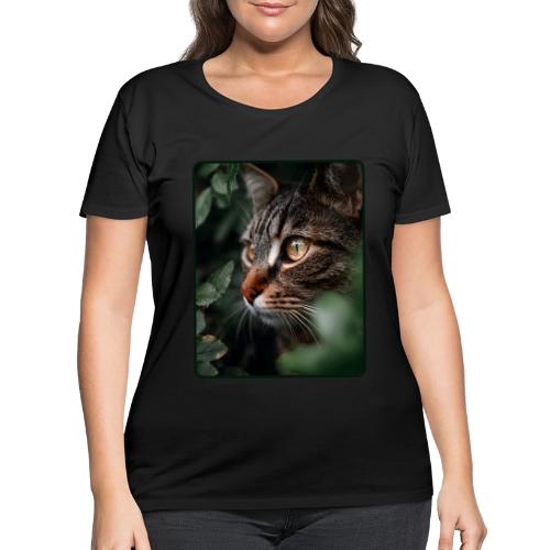 Tabby Cat Jungle Eyes Design - Women's Curvy T-Shirt