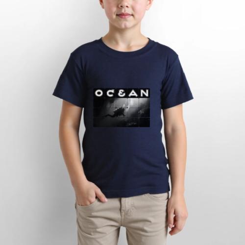 Ocean: Monochrome descent of a scuba diver - Gildan Ultra Cotton Youth T-Shirt