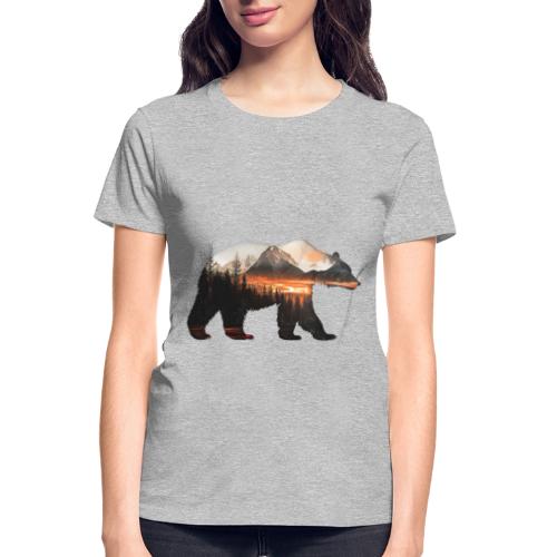 Canada Bear: fiery tones - Gildan Ultra Cotton Ladies T-Shirt