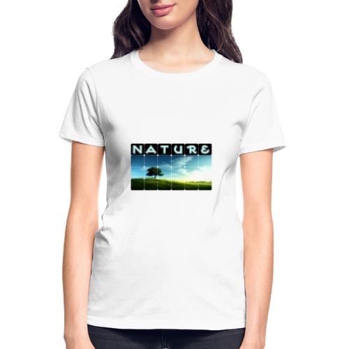 Nature: Solitary Strength - Gildan Ultra Cotton Ladies T-Shirt
