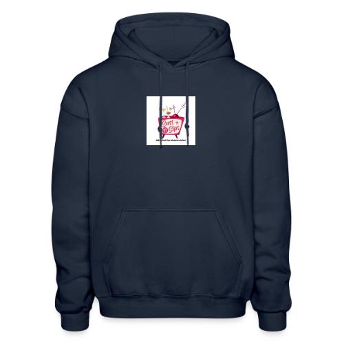 sassnsips com drinksfriendstelevision - Gildan Heavy Blend Adult Hoodie