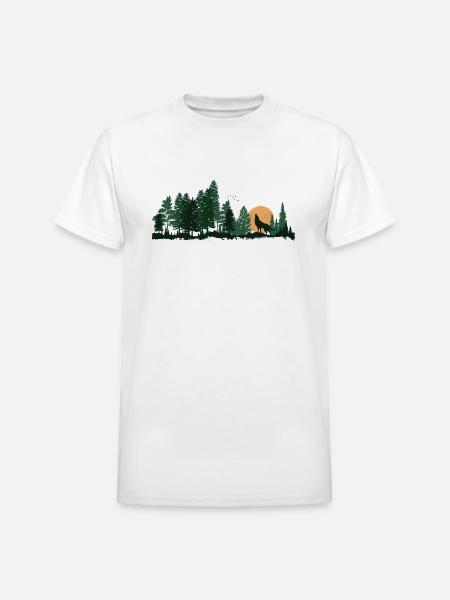 Wildlife Wolf Howling - Heavyweight Unisex T-Shirt by Gildan - white