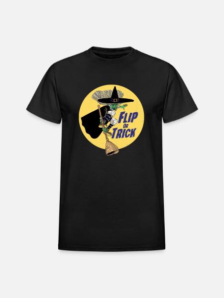 Witch Skater - Heavyweight Unisex T-Shirt by Gildan - black