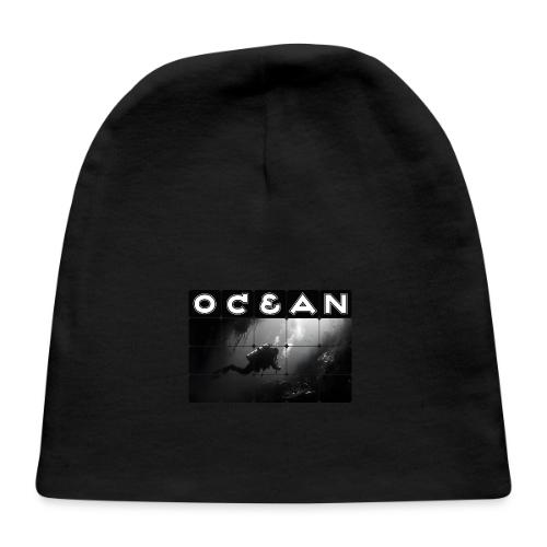 Ocean: Monochrome descent of a scuba diver - Baby Cap