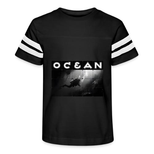 Ocean: Monochrome descent of a scuba diver - Kid's Football Tee