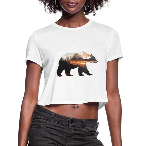 Canada Bear: fiery tones - Women's Cropped T-Shirt