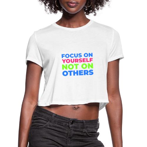 Eyes on You - Women's Cropped T-Shirt