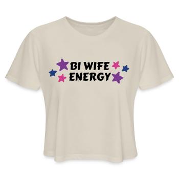 Bi Wife Energy Design - Women's Cropped T-Shirt - dust - Front - Camila (177cm)