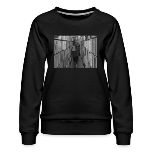 Mac x Jerry's - Women's Premium Slim Fit Sweatshirt