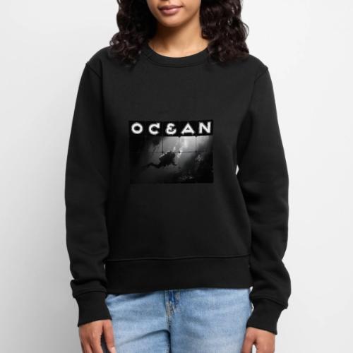 Ocean: Monochrome descent of a scuba diver - Women's Premium Slim Fit Sweatshirt