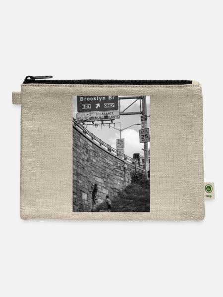 Cliffhanger: Brooklyn Bridge - Hemp Carry All Pouch - natural