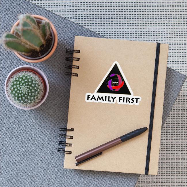 JALEJA FAMILY FIRST (BLACK PRINT)