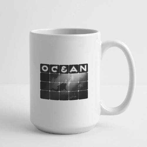 Ocean: Monochrome descent of a scuba diver - Coffee/Tea Mug 15 oz