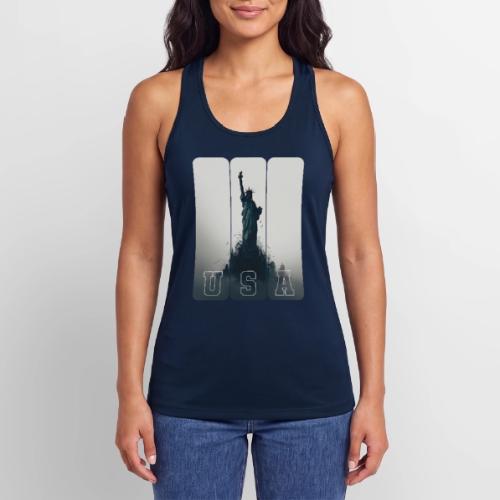 USA: Liberty Rising Over Manhattan - Women’s Performance Racerback Tank Top