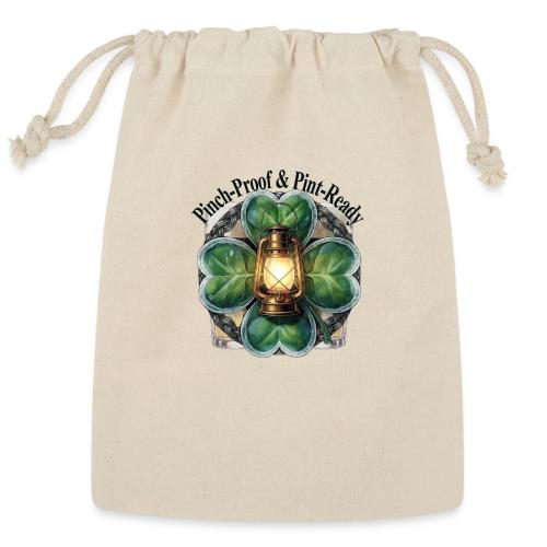 Pinch-Proof Lantern Clover T-Shirt - Reusable Gift Bag