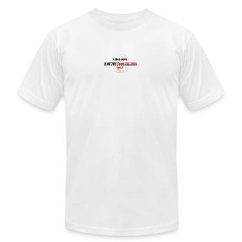A BAD BUSH IS BETTER THAN THE OPEN FIELD - Unisex Jersey T-Shirt by Bella + Canvas - white - Front - Jose (178cm)