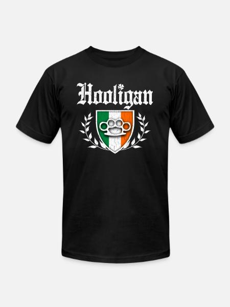 Irish Hooligan Crest vintage distressed look - Unisex Jersey T-Shirt by Bella + Canvas - black