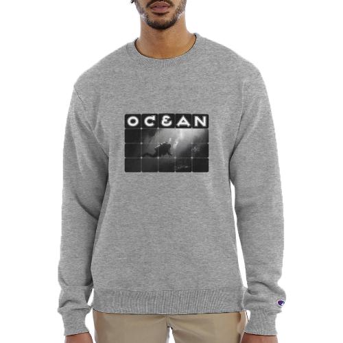 Ocean: Monochrome descent of a scuba diver - Champion Unisex Powerblend Sweatshirt 