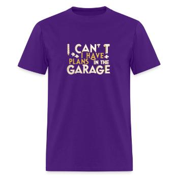 I Can't I Have Plans in The Garage. - Men's T-Shirt - purple - Front - Jose (178cm)