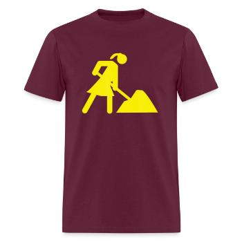 Woman at work on construction sites - Men's T-Shirt - burgundy - Front - Jose (178cm)