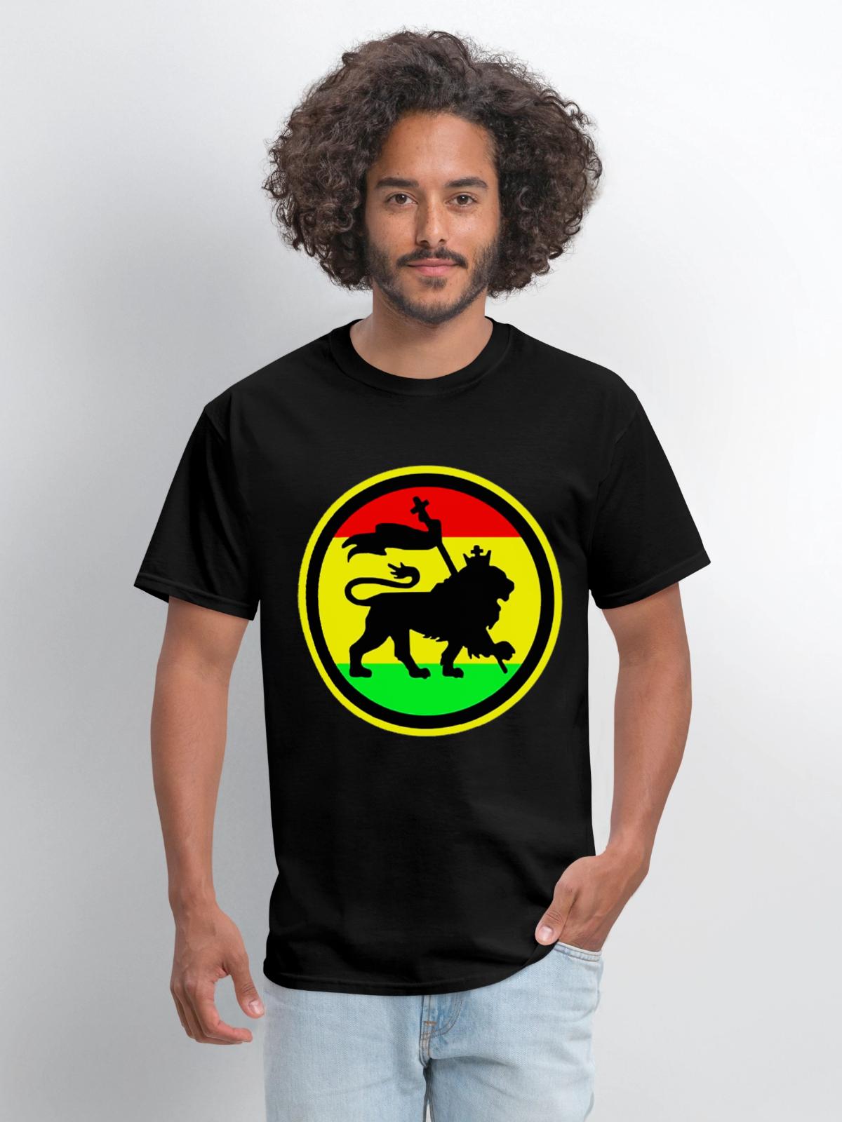 Rasta Lion - Men's T-Shirt - black - Front - Jose (178cm)